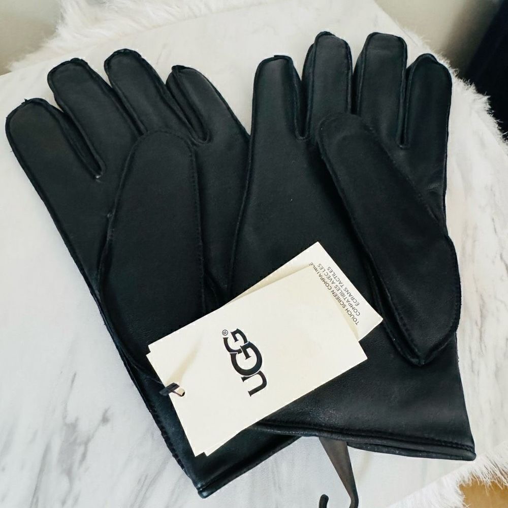 UGG Metisse Tabbed Vent Tech Soft Stretch Leather Gloves, Black, Large, NWT - Picture 14 of 14